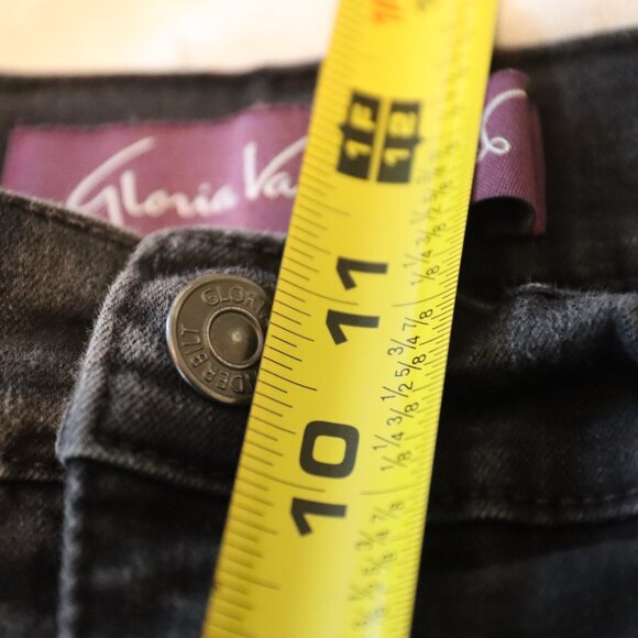 Gloria Vanderbilt Amanda Harvest Rose Black Floral Embroidered Jeans 12 Short - Picture 16 of 16